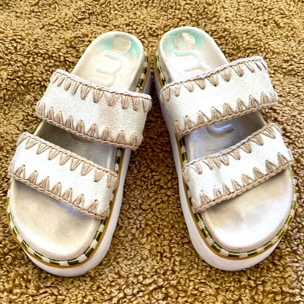 MOU designer platform sandals - unique and comfy - fits 7-8